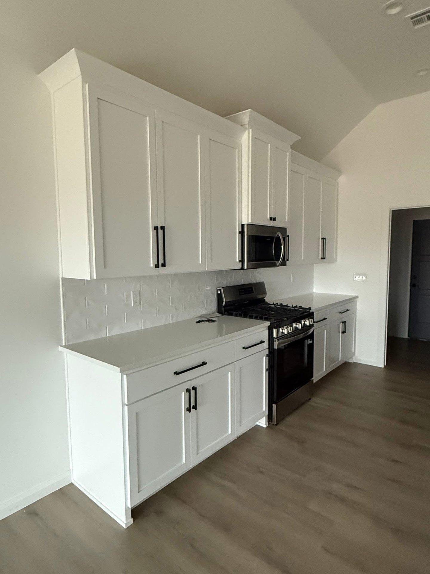 Residential project photo 29