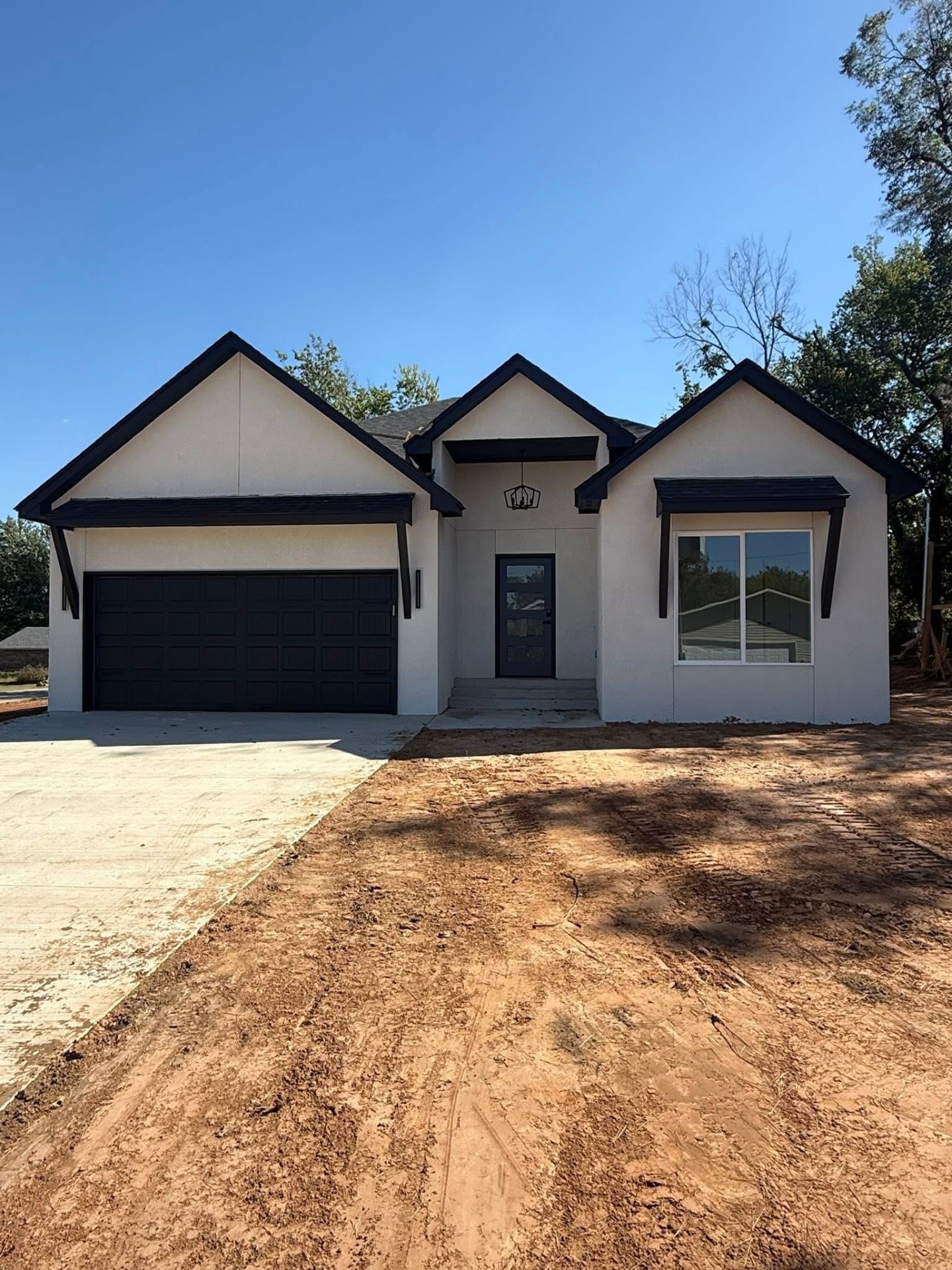 Residential project photo 38